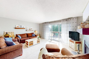 Eagles Landing --- 250 Sea Eagle Dr #8